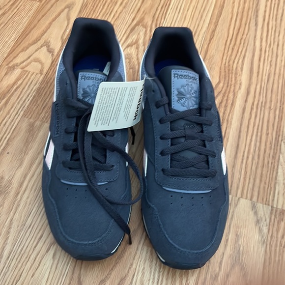 NWT Reebok Running Shoes - Picture 2 of 7